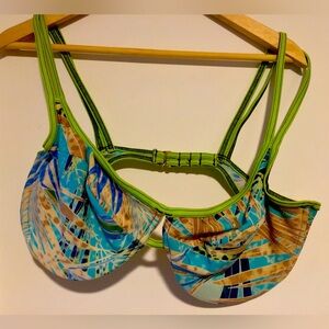 Swim wear
